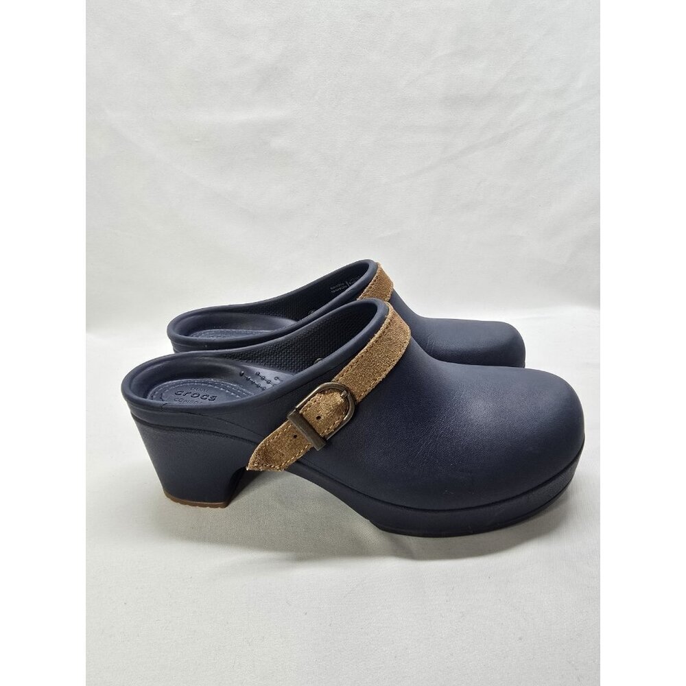 Crocs Sarah Women's Blue Block Heel Dual Comfort Suede Strap Mule Clogs Size 6